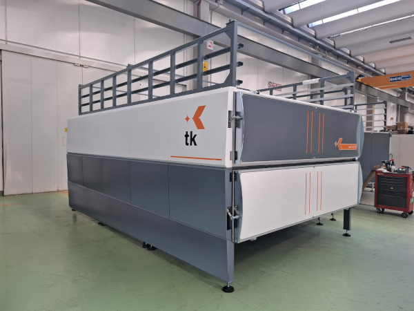 glassonweb's tweet photo. 🔥TK is going strong: a reliable partner growing successfully in machinery manufacturing https://t.co/fKlSVdqdmJ
#GlassIndustry #Manufacturing #GlassLamination #GlassTempering #Innovation #MadeInItaly #IndustrialTechnology #TK #GlassTechnology https://t.co/cBCMGyZs2N