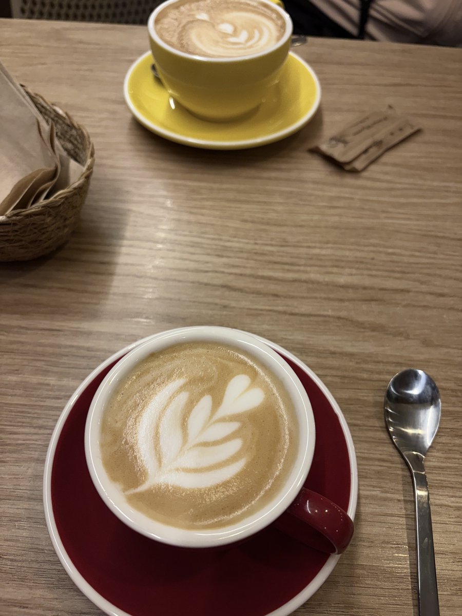 dichosadevoz's tweet photo. Café café https://t.co/Z7VJoahT2l