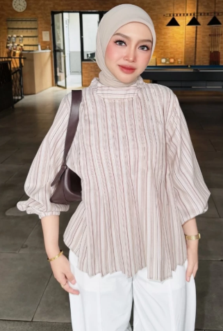lifehack_dailyy's tweet photo. Mix and match outfit motif garis biar kelihatan mahal &amp; rapi!

Link : https://t.co/QVtb3voJPT https://t.co/K9IELN2bVy