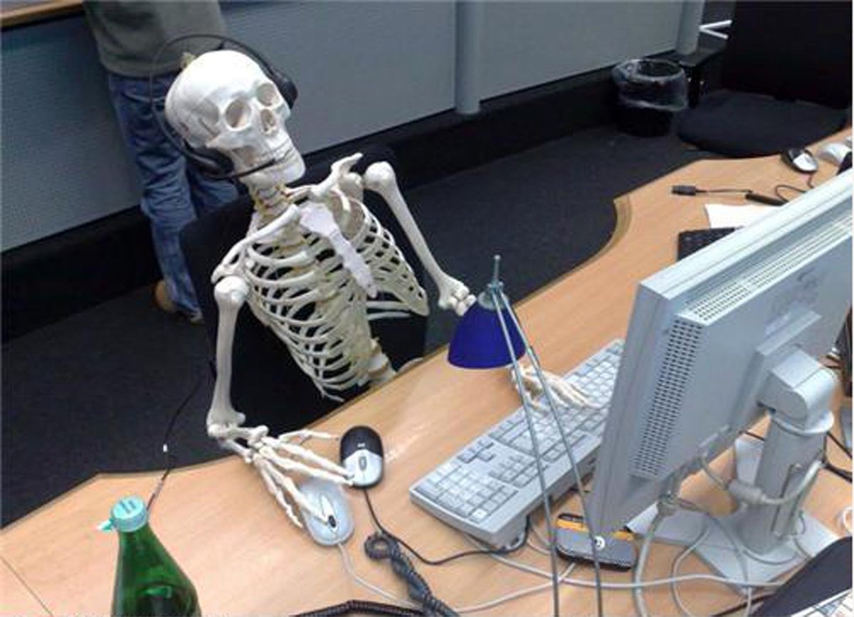 FcMk34's tweet photo. @AlphaOYT Yo esperando un nuevo juego de la saga ZX https://t.co/EmqaMqkAoI