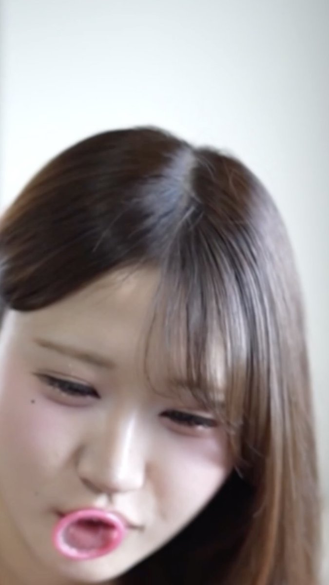 _alaansiilva's tweet photo. クラスのオプチャで1軍の動画ばら撒かれててエグい https://t.co/5spnnSuBUf