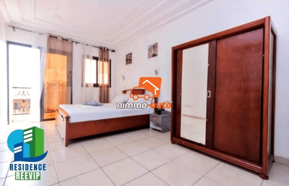NimmoAuto's tweet photo. Évadez-vous dans le confort de notre appartement meublé, niché au cœur de Bonapriso, Douala. Ce logement moderne, équipé d'un ascenseur, vous place à seulement 6 minutes du parcours vitae pour vos moments de détente. Profitez de cette offre exceptionnelle à partir de 4… https://t.co/z5JW7n3yYr
