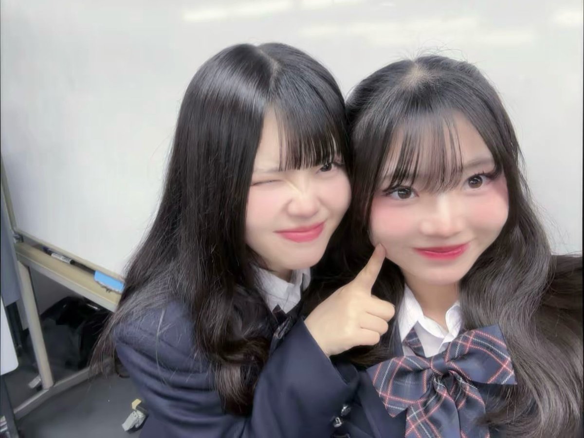 sopro_mio's tweet photo. 初めまして！！
SO.ON project NAGOYA 16期 1年生の小林実央(こばやしみお)です！

これから皆さんに最高のパフォーマンスとたくさんの笑顔をお届けできるように、毎回のステージに全力で向き合っていきます🎀🎶

夢に向かって精一杯がんばります！
応援よろしくお願いします ˶ᩚ> <˶ᩚ♪ https://t.co/Uk7BWWeiID