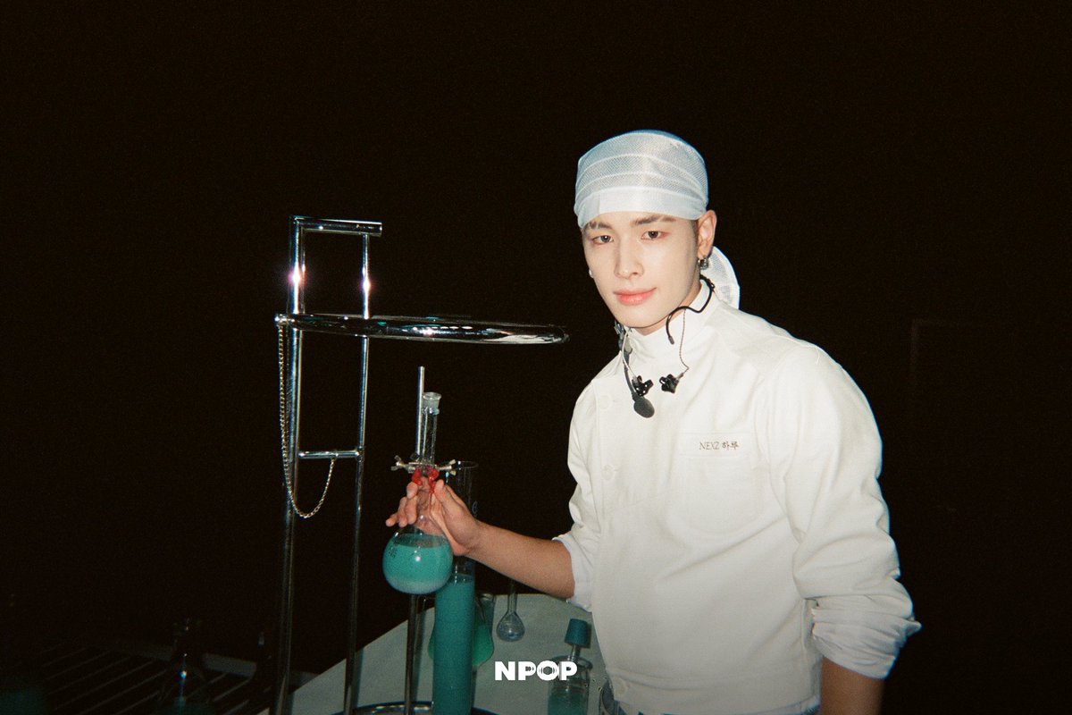 NPOP_OFFICIAL's tweet photo. 𝗡𝗣𝗢𝗣 𝗟𝗜𝗠𝗜𝗧𝗘𝗗 𝗘𝗗𝗜𝗧𝗜𝗢𝗡 - 𝗦𝗜𝗗𝗘 𝗔 
APPETITE NEXZ zip.

NPOP NEXZ(넥스지)
<SAUCIN'>
👉https://t.co/B3R5UFsP0E 
<APPETITE>
👉https://t.co/dK1JRBhkHR 

#NEXZ #넥스지 
#SAUCIN #APPETITE
#NPOP #엔팝 #KPOP
@NEXZ_official https://t.co/cwuHsCYUEC