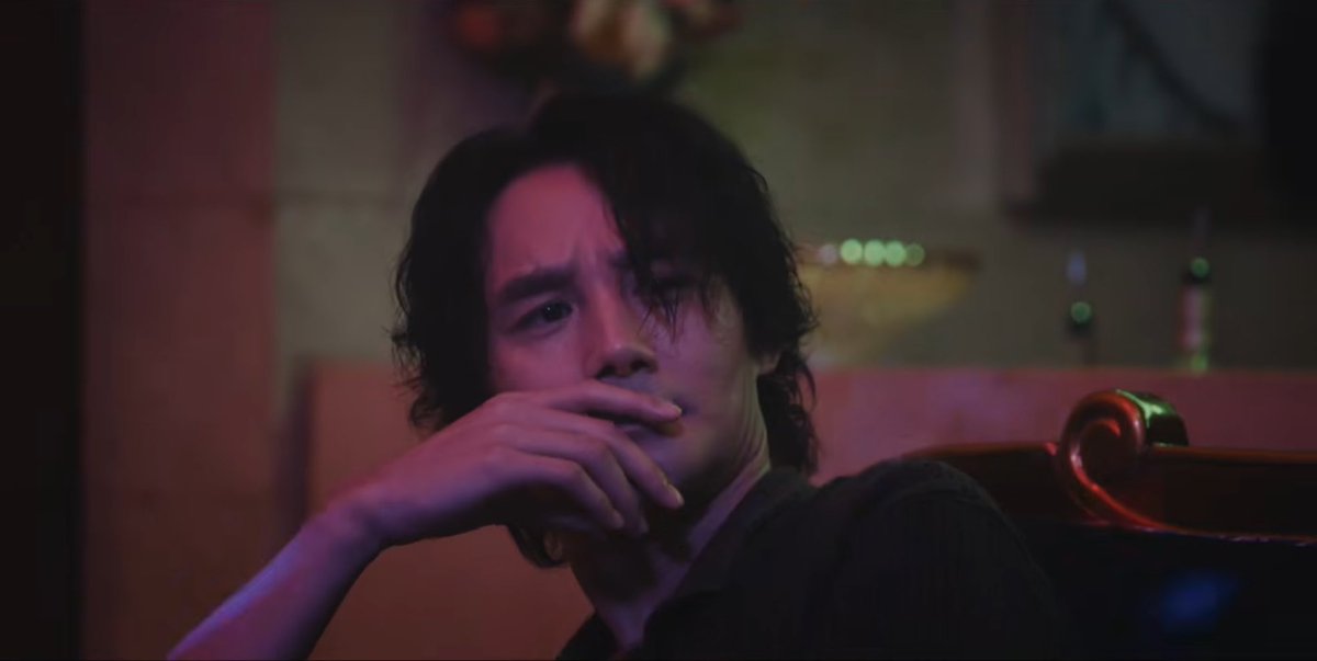 onlyinglu's tweet photo. he can’t believe hu chunxiao’s luck lmaooo
#交锋 #JiaoFeng #TheLongWatch https://t.co/BxL0G18Hhc