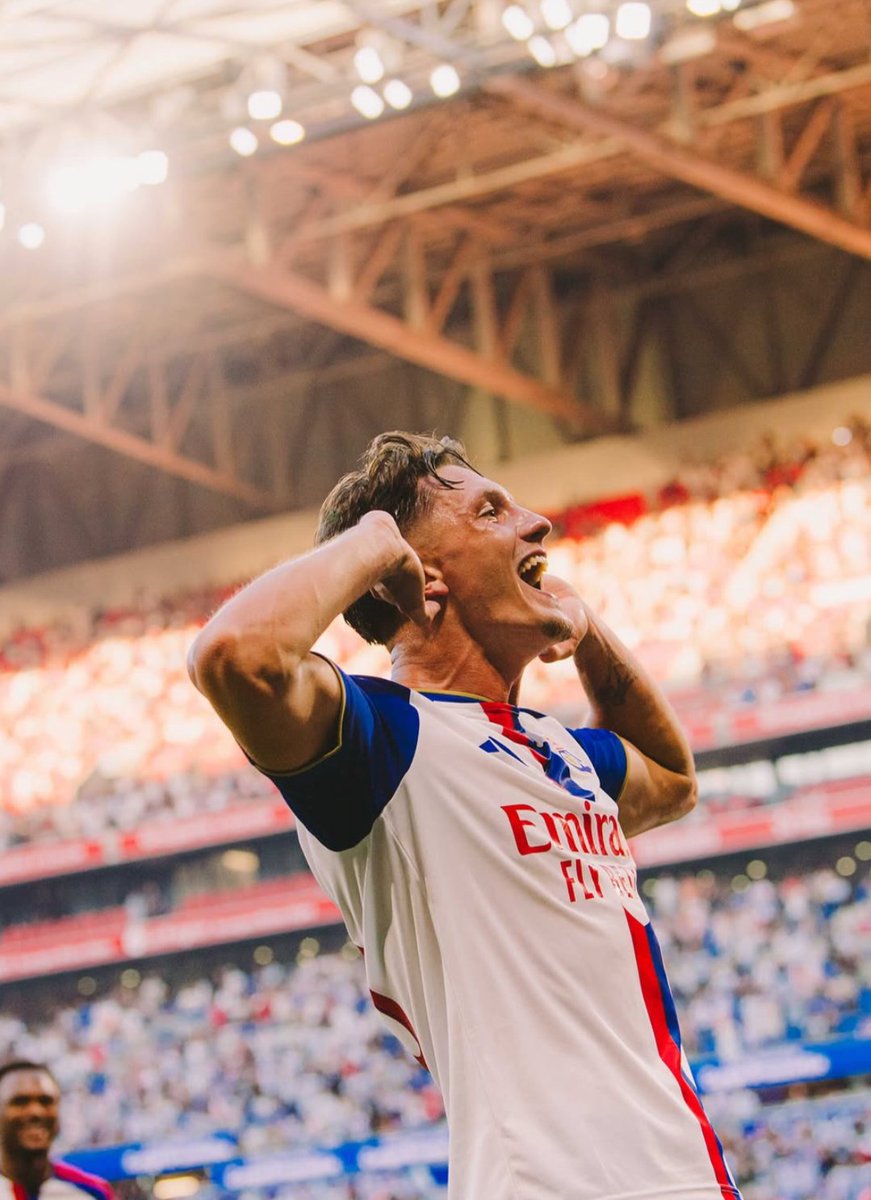 thendrick_'s tweet photo. 📸 #TeamOL https://t.co/Wy7oEsMko6