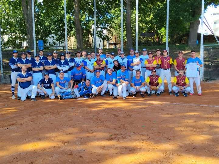 skseverbrno's tweet photo. Odjíždíme bez výhry
Máme za sebou 5. kolo 2. softballové ligy mužů, které se odehrálo první zářijový víkend v Hradci Králové. 

Článek: https://t.co/ahkhFBF9q0

#skseverbrno #severjede #softball #czechsoftball https://t.co/6EloY6e0N6