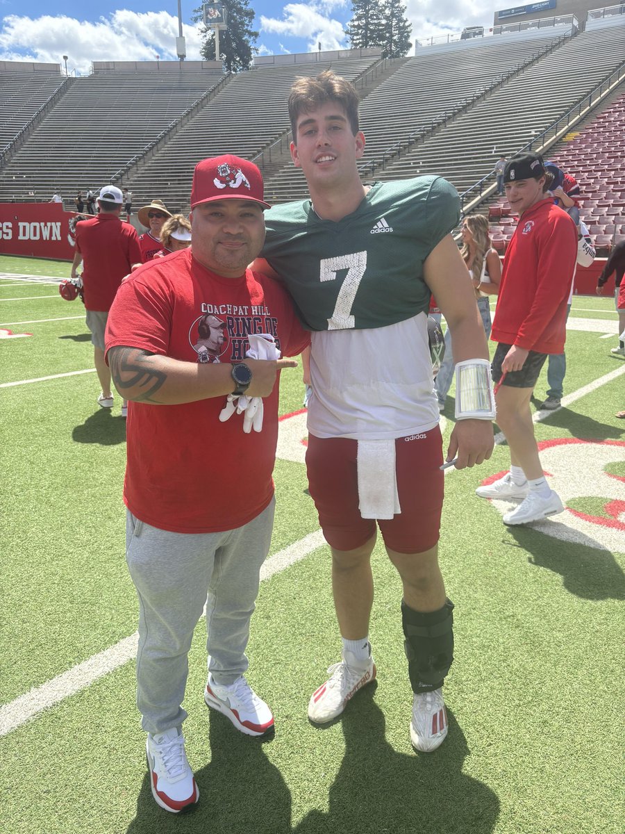 Derrick91218848's tweet photo. Bad first week but we still rockin with you #7..real fans who understand the game know how this goes! Leave the feelings and knee jerk reactions to the casuals and let's go get that PAC-12 title! We will have that stadium rockin for you and the fellas #ValleyStrong @JaydenMandal https://t.co/1bmcRoIj9j