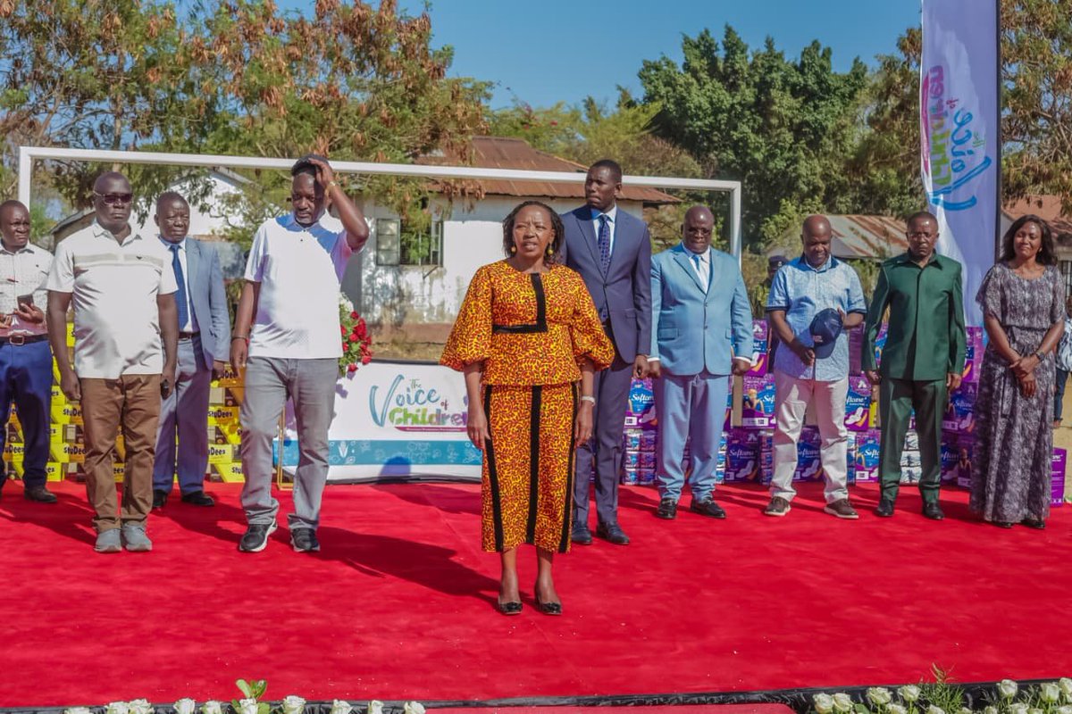 Tweets_by_us's tweet photo. For years, youth were excluded from health conversations.

Okela Primary changed that with student health clubs.

Today, young people are health advocates in their communities.

PS Oluga empowers the next generation of leaders.

#FirstLadyInSiaya. https://t.co/9eoDsapFka