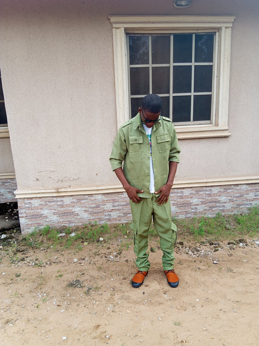 IkebuduChinonso's tweet photo. POP: Done 🇳🇬💚
And we made it.✅
365 days later, the journey is officially complete.
NYSC chapter: CLOSED. 🔒🎓
#NYSC #POP #PASSINGOUTPARADE #CORPER https://t.co/Wr6SGf8yAA