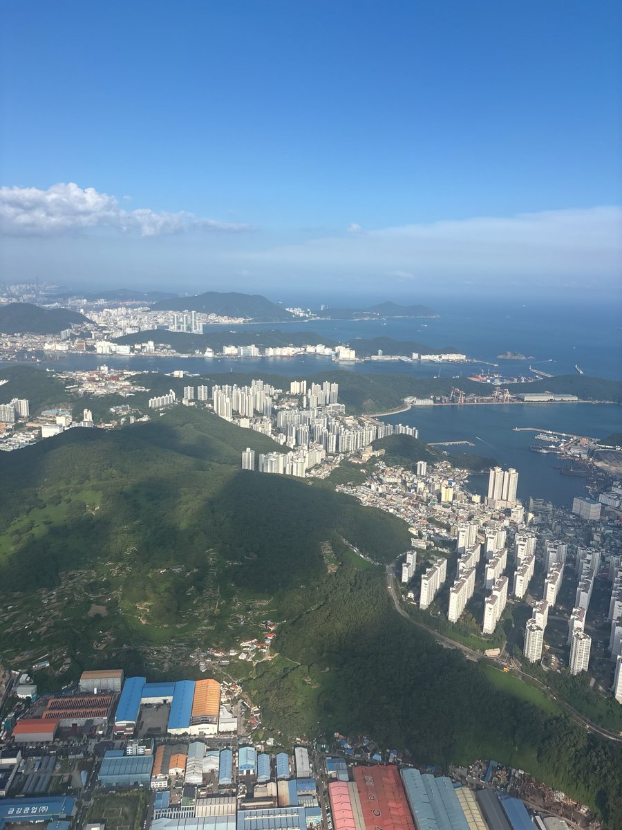 ai_260101's tweet photo. 한국에 돌아왔음을 느끼게 하는 풍경 https://t.co/3HnoNJN2Ma