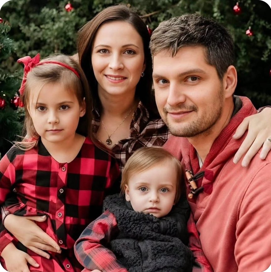 YisraelOfficial's tweet photo. 🕯🕯🕯🕯

This is so unbearable to see this beautiful family murdered on January 7th. 
Dina, Evgeny, Ethan and Aline Kapshetar.

May their memories be forever blessed.

💔 https://t.co/oNSmiBcHOI