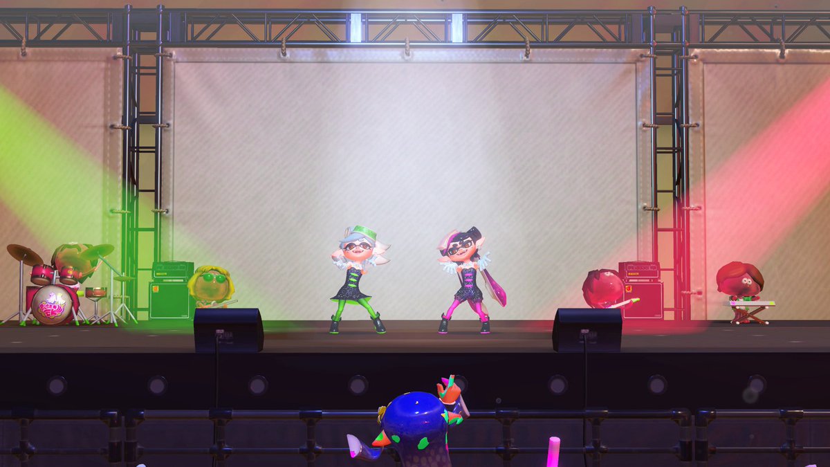 Tukuyomi_Yoichi's tweet photo. 最近スプラ始めたばかりで、グランドフェス見たいからamiibo買って写真撮ってきた
#スプラ
#スプラトゥーン
#スプラトゥーン3 https://t.co/e9U6oFk4wR