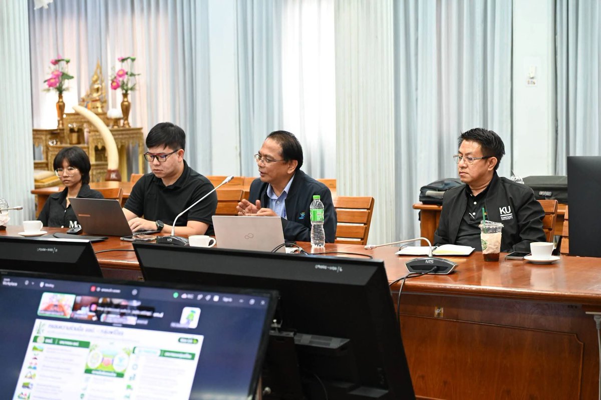 fio_pr's tweet photo. “อ.อ.ป. – PCC” ร่วมหารือโมเดลพัฒนาไผ่เชิงอุตสาหกรรม 

อ่านต่อเพิ่มเติม https://t.co/MHnYMOjNrS
.
#กระทรวงทรัพยากรธรรมชาอุตสาหกรรมติและสิ่งแวดล้อม-ประเทศไทย #MNRE #องค์การป่าไม้ #FIO https://t.co/glfxIeRqNB