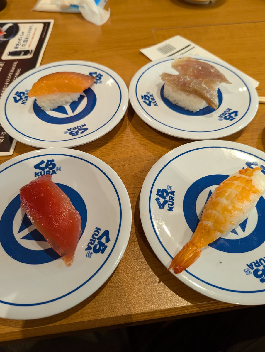 ONRYOUonsen's tweet photo. 100万貰えるが…
１週間スシしか食べられない
（飲み物は水だけ）

みんなは挑戦する？ https://t.co/Kmd9FIMh5a