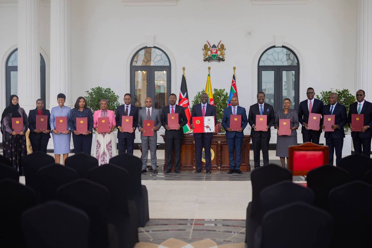 NCPD_Kenya's tweet photo. A HISTORIC MILESTONE FOR POPULATION & DEVELOPMENT.

His Excellency President @WilliamsRuto today assented to the Kenya National Council for Population and Development Bill, 2023 (National Assembly Bill No. 72 of 2023), officially establishing the Kenya National Council for Population and Development (KNCPD) through an Act of Parliament.
The landmark legislation provides a strong legal framework for the Council to coordinate population and development programmes, advise Government on emerging demographic issues, and strengthen evidence-based planning at national and county levels.
Speaking after the assent, Acting NCPD Director General Ms. Lucy Kimondo described the enactment as a major milestone that strengthens the Council’s mandate and capacity to serve all population groups.
A stronger legal foundation. 
A stronger population agenda. 
A better future for Kenya. 
#KNCPD 
 #PopulationAndDevelopment 
 #DevelopmentPlanning