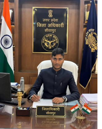 bstvlive's tweet photo. सीतापुर

➡️युवक ने AI से बनाया DM ऑफिस का वीडियो
➡️वीडियो DM की कुर्सी पर बैठा दिख रहा युवक
➡️वीडियो को युवक ने इंस्टाग्राम पर किया पोस्ट
➡️DM ऑफिस का वीडियो हुआ वायरल
➡️शिवभगवान नाम के युवक ने बनाया वीडियो

#Sitapur #AIVideo #UttarPradesh  @sitapurpolice @dm_sitapur @Uppolice https://t.co/md1s2Vq3P1