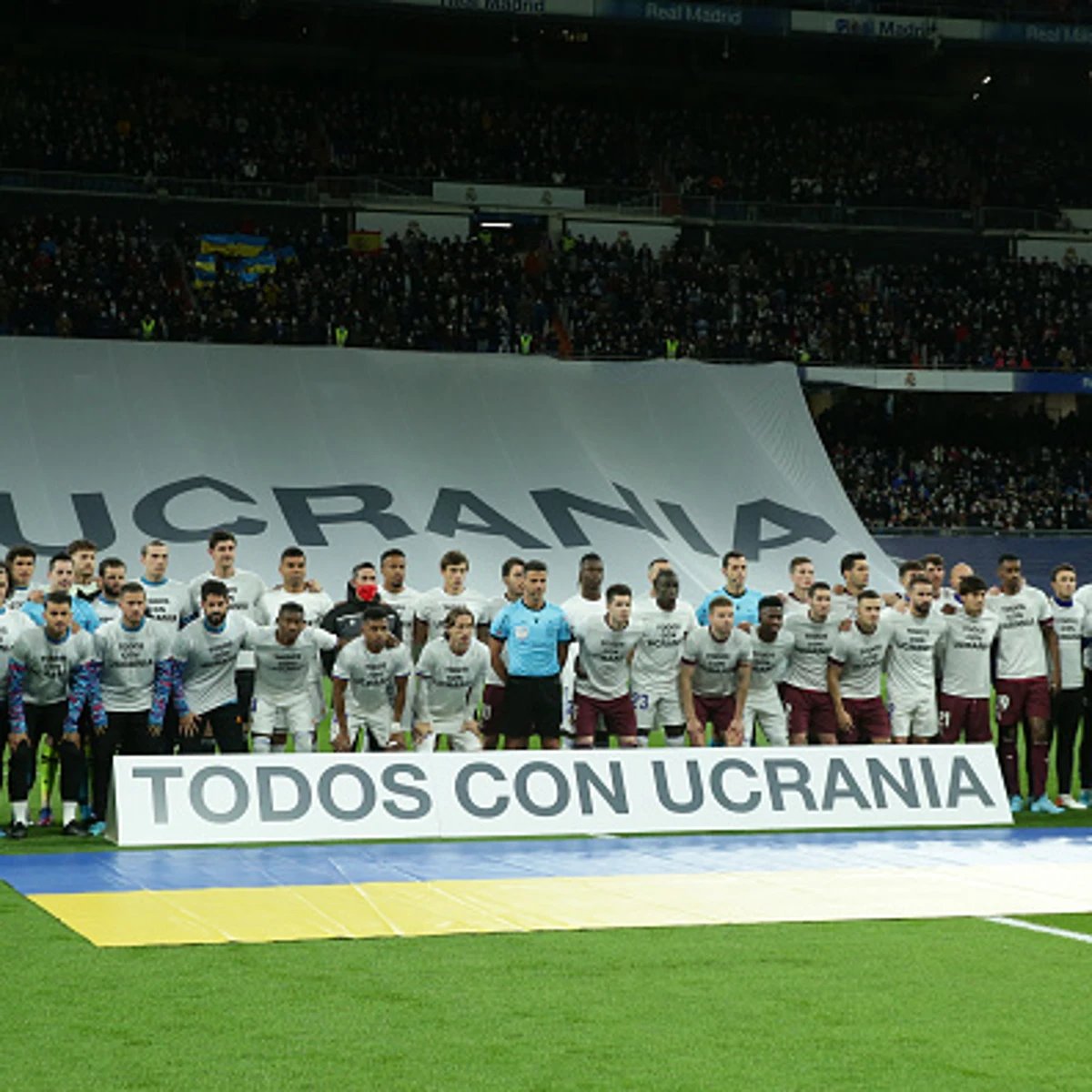 onabru20's tweet photo. El Real Madrid mostró su apoyo público a Ucrania, donó un millón de euros y veinte generadores para el país. Que no se apoye públicamente a Ceuta no es por política que no te engañen https://t.co/T0DG9NDB42