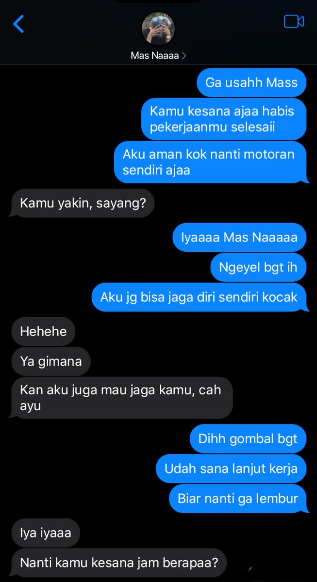 katakansemesta's tweet photo. #LensSun 🔍☀️ few tweets AU — Malam berdua di tepi pantai.

Based on the song You'll Find Lovers Like You and Me by Reality Club

CW // homohobia (others) , internalized homophobia , kissing https://t.co/m64QLorhtG