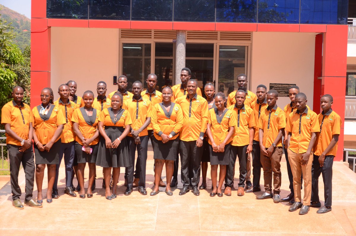 sfrash_namataba's tweet photo. The SFRASH 13th Guild Government unveil their corporate wear.
#sfrash #sfrashatheart #guildcouncil 
https://t.co/M42dClo89e https://t.co/x9PK5t7zUB