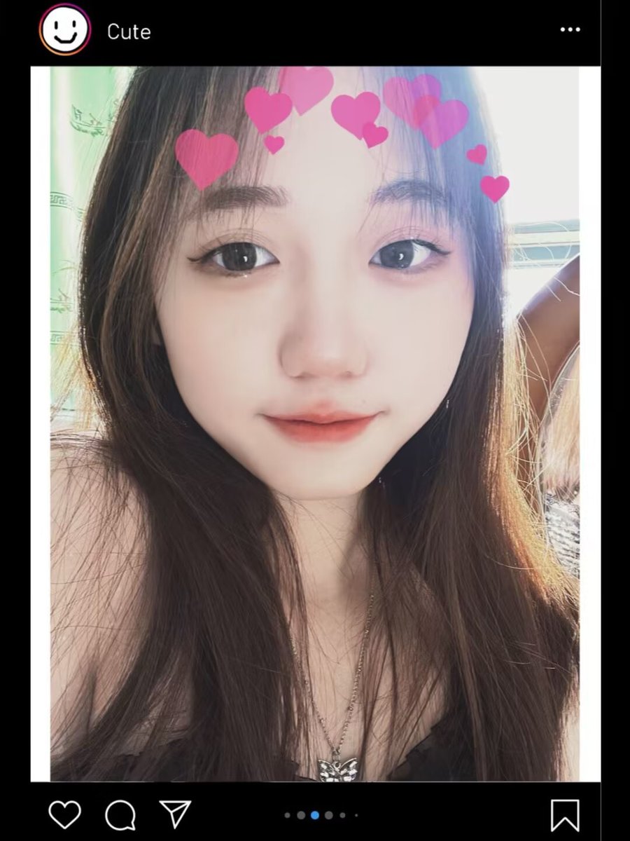qandqLF's tweet photo. 宝宝上大学的时候非常可爱，脸上肉嘟嘟的😘 https://t.co/7weqmiboJv