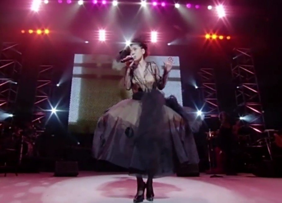 AN05010713's tweet photo. 中森明菜☺プリマダム
9/12 一挙放送 9:00〜
#中森明菜
#花よ踊れ https://t.co/ukaJygGU1E