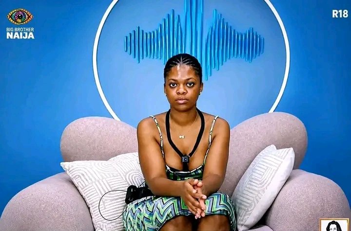 Sonia30201's tweet photo. Nomy, you really fumbled this one.  You knew nobody forced you into Biggie’s house, so why disrespect Biggie and refuse a simple task? Bells rocked that same vest happily last week. Why was yours different? E pain me cha as they disqualify you .
#BBNaija #BBNaijaS11 https://t.co/88mH41vwcE