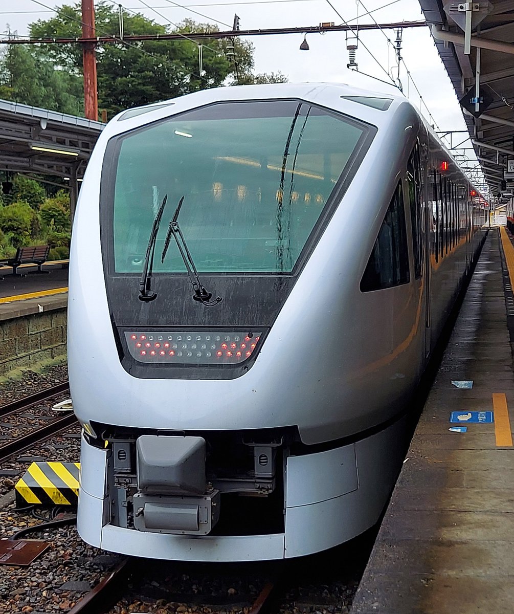 JIMA_6001's tweet photo. お疲れ様です！！
本日はスペーシアXに初乗車！！
短い時間でしたが、快適で楽しい旅でした😊
 #東武鉄道  #特急 #スペーシアX  
 #快適旅  #旅行好きと繋がりたい https://t.co/G3u58YBGTg