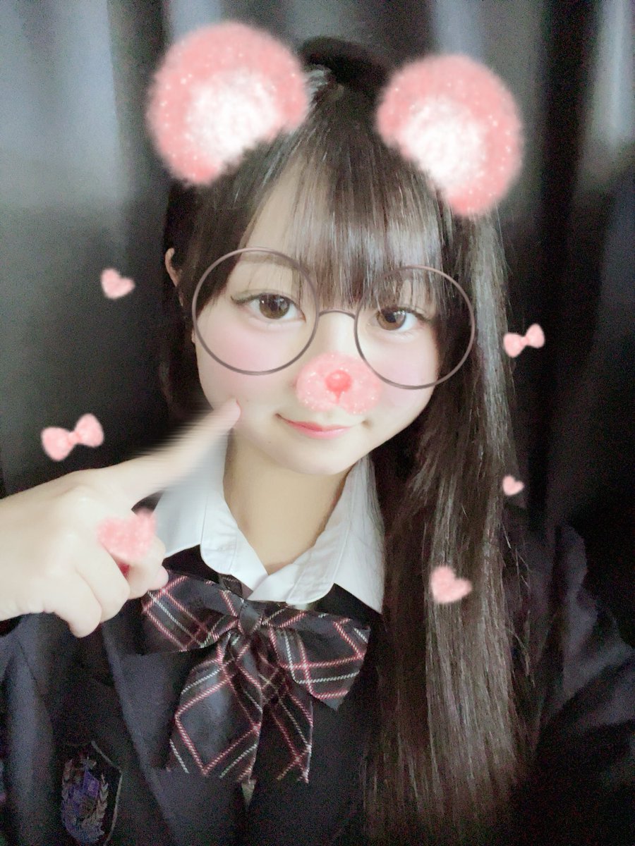soon_ayasa's tweet photo. 初めまして！
SO.ON project NAGOYA 16期 1年生の松井彩紗（まついあやさ）です！

これから皆さんに笑顔でパフォーマンスを見て頂けるようにたくさん努力をしていきたいです🍎メンバーとの仲の良さもお届けしたいと思っています！2.3枚目はひなたとかりん📸

応援よろしくお願いします𐔌՞ ܸ.ˬ.ܸ ՞𐦯🎀 https://t.co/vG9kcKhBPx