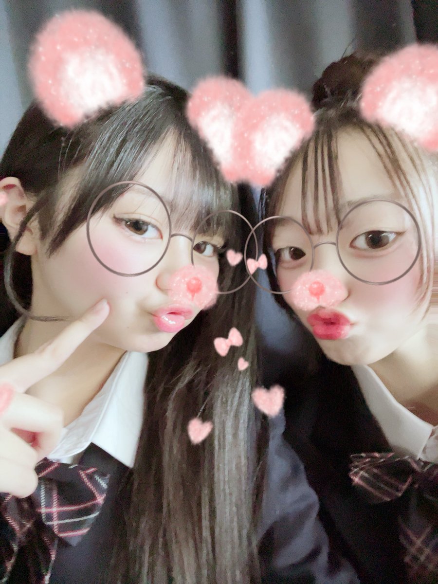 soon_ayasa's tweet photo. 初めまして！
SO.ON project NAGOYA 16期 1年生の松井彩紗（まついあやさ）です！

これから皆さんに笑顔でパフォーマンスを見て頂けるようにたくさん努力をしていきたいです🍎メンバーとの仲の良さもお届けしたいと思っています！2.3枚目はひなたとかりん📸

応援よろしくお願いします𐔌՞ ܸ.ˬ.ܸ ՞𐦯🎀 https://t.co/vG9kcKhBPx