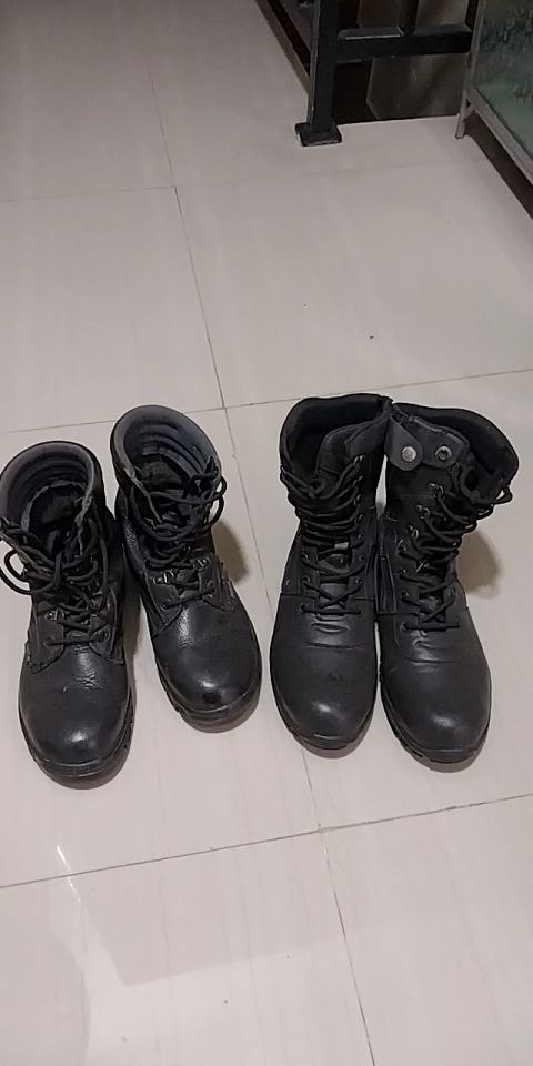 dioscharmer's tweet photo. @ohhsayng 43 nih (pojok kanan) 150k aja https://t.co/weiswU95Zt