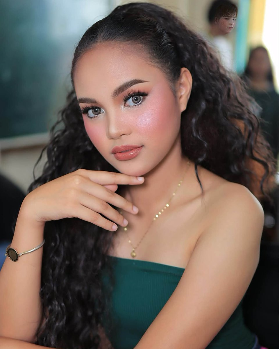 OzanYocan's tweet photo. Beautiful Ms. Sheryl Cabilin’s makeup look for today’s Bulua National High School Mr. &amp; Ms. Intrams 2025. HMUA: Jaya Nacalaban https://t.co/AC9rordefT
