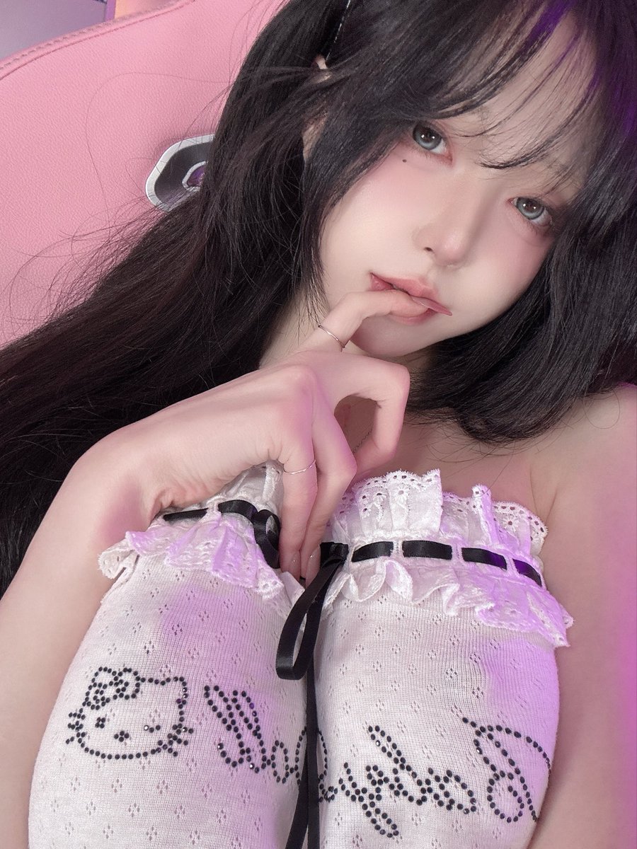 MaMaNoMoNo1's tweet photo. やっぱり反応かわいマゾって
虐めてて楽しいよねぇ…♡

sexより興奮しちゃう♡
むらむら溜めてぇ♡

すきすき連呼しながら
きもちよくなっちゃえ…♡

♡

ざぁこざぁこ♡♡

 #貢ぎマゾ #崇韓 https://t.co/vbLimdUarU