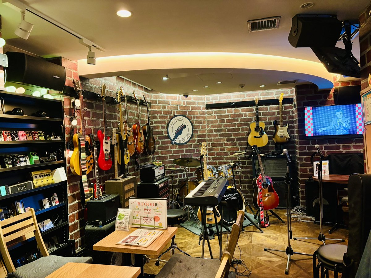 onstage2nd's tweet photo. 9月8日(火)OPEN🐤

本日はあいにくの雨ですが、
お酒と音楽で乾杯しましょう🍺

本日はぬめ、みなみ、けーちゃんでお待ちしております🫡！

皆様のご来店お待ちしております！ https://t.co/vCXVlf4kRG