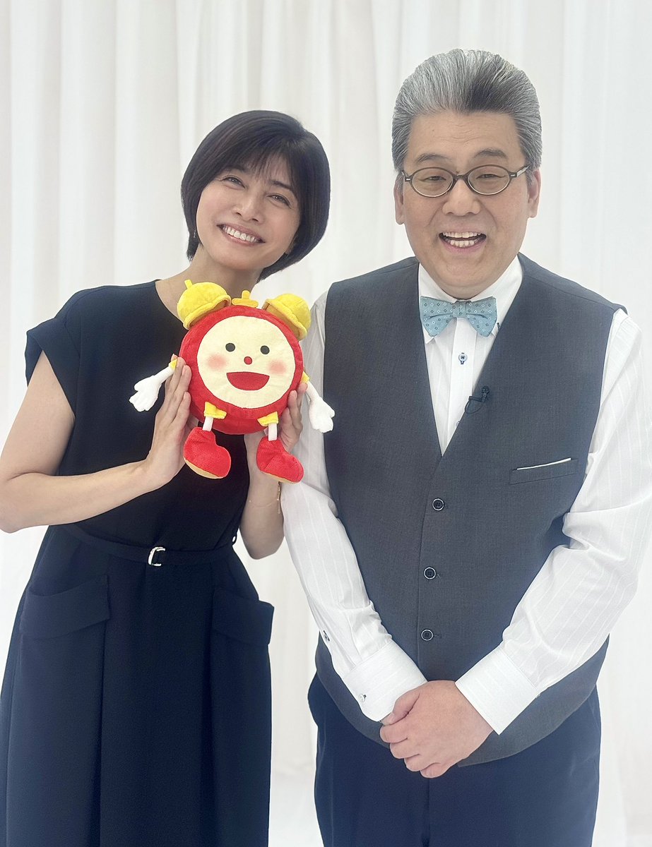 cx_mezamashi's tweet photo. あす9日(水)の「#The軽部真一」は…
ドラマ「#ラストノート」で主演を務める
#内田有紀 さんに #軽部真一 アナがインタビュー🎤

デビューからの葛藤や夫婦エピソードを包み隠さず語ってくれたよ✨
さらに
50歳になったいまでも輝き続ける内田さんの"美しさの秘訣"とは…？🧐

#めざましテレビ https://t.co/DWt1nhaS29