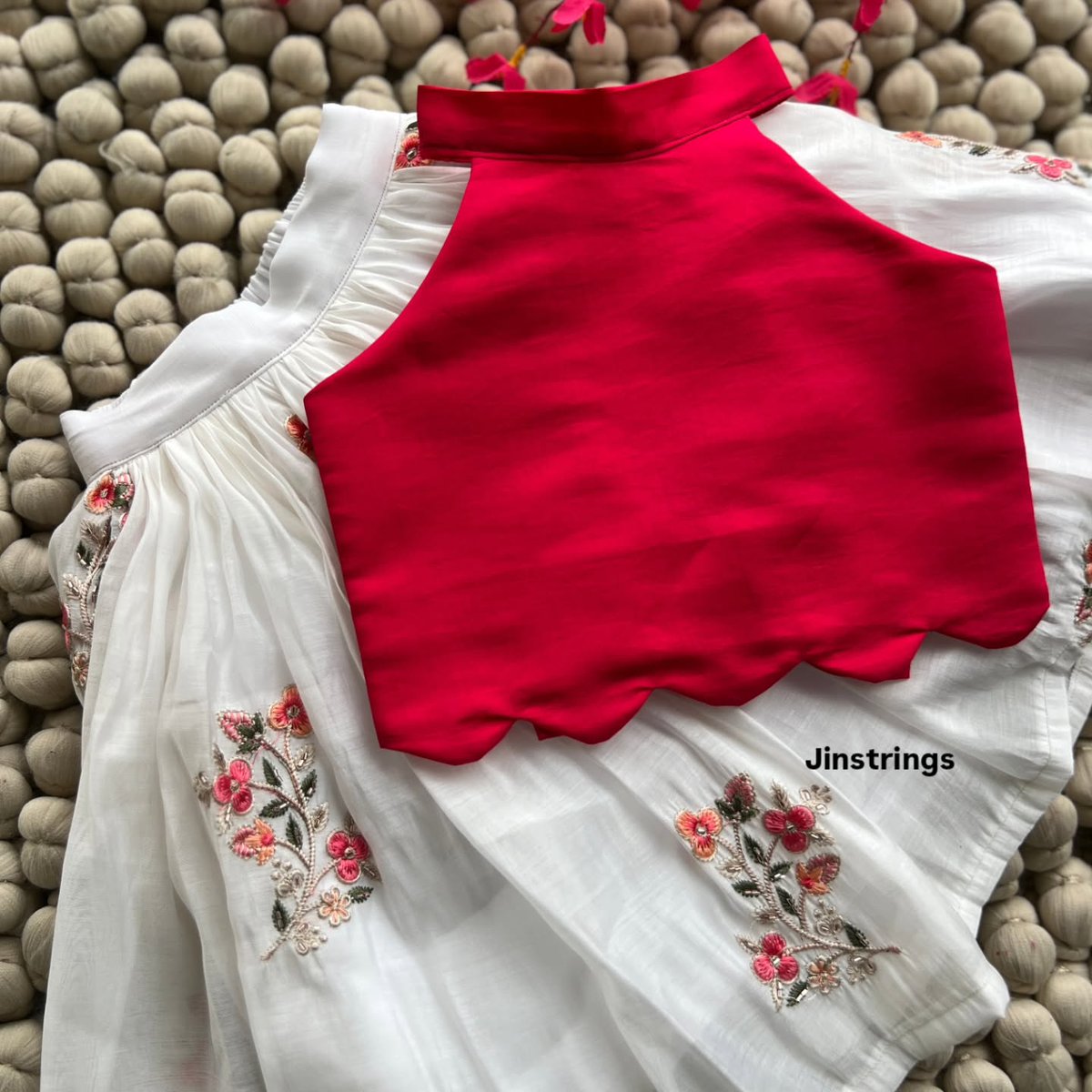 jotinha_oterror's tweet photo. Onam collection is here. Place your order now and get ready to celebrate Onam. https://t.co/Lacm5W6viO