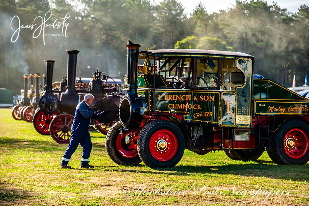 snapperjim's tweet photo. Another #weekend job covered for the #YorkshirePost The #Yorkshire #Traction #Engine #Rally @ScampstonHall the physical size and beauty of these #vintage machines #large and #small full on #Steampower #Showmans #Traction #Engines see more online @yorkshirepost @JayMitchinson https://t.co/7DSklmlHIM