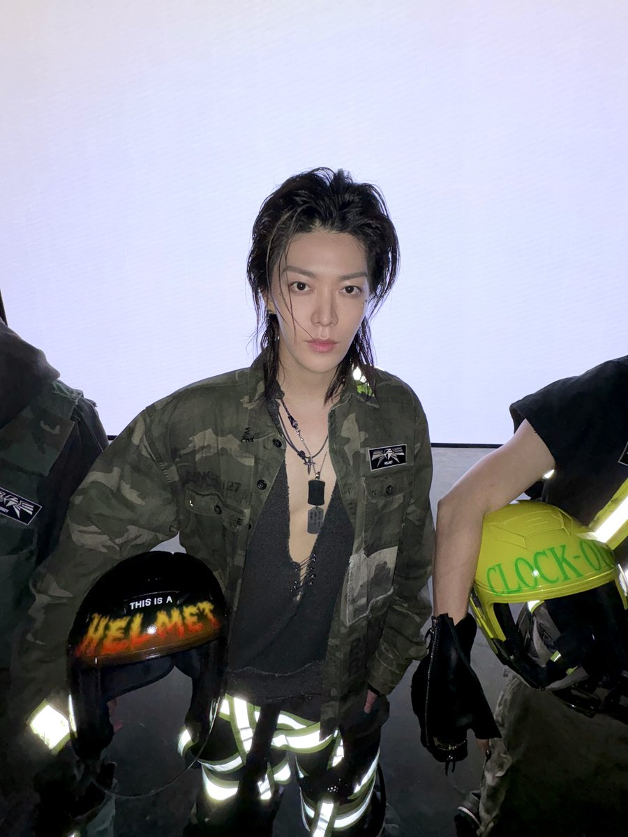 NCTsmtown_127's tweet photo. illichill

EVERYTHING, ALL AT ONCE, NEO
https://t.co/vkFUnwHeM8

#NCT127 #BLINGY 
#NCT127_BLINGY
#NCT_10TH_ANNIVERSARY https://t.co/AWM3qxKBmY