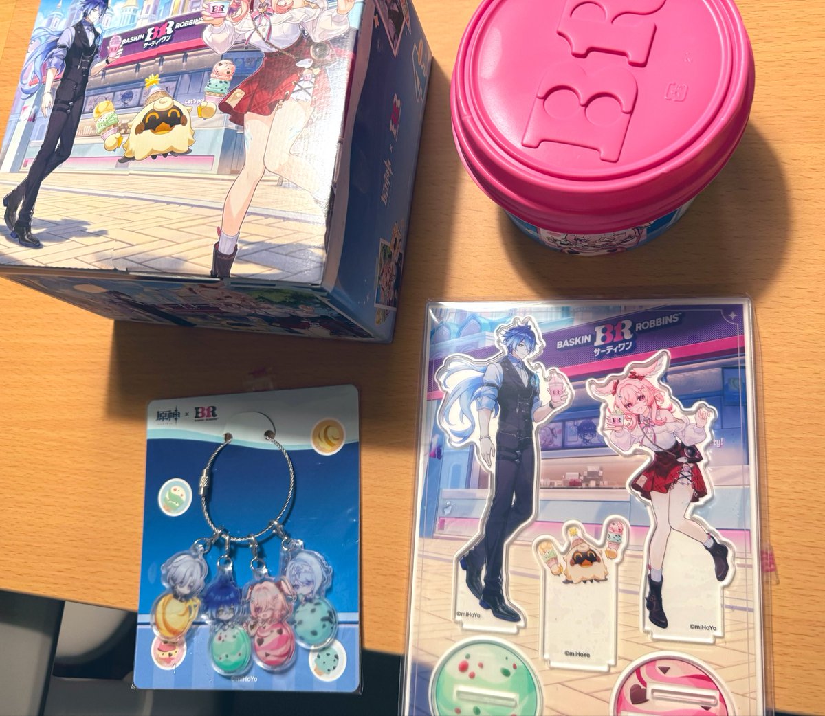 re6ka_no's tweet photo. 原神サーティーワンコラボ！おかげで山盛りのポッピングシャワー食べれますありがとう原神 https://t.co/N8bAabi0N8