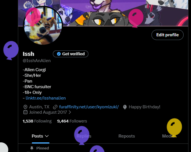 IsshAnAlien's tweet photo. It's happening again! Hangout this weekend to celebrate in VRchat!! https://t.co/Lot8jL6bZk