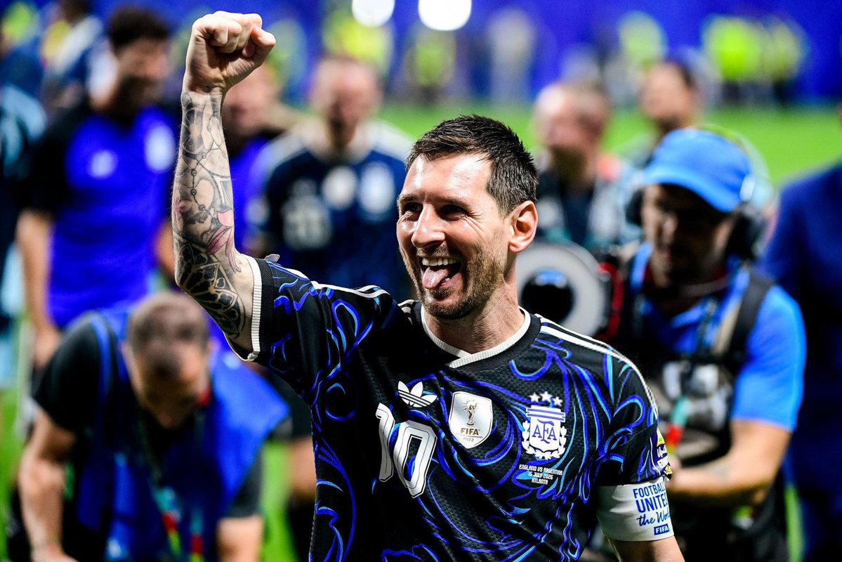 ReshadRahman's tweet photo. 🔥 BREAKING: Messi is among the Ballon d’Or nominees. #FCB 🐐 https://t.co/Ugk450WKHi