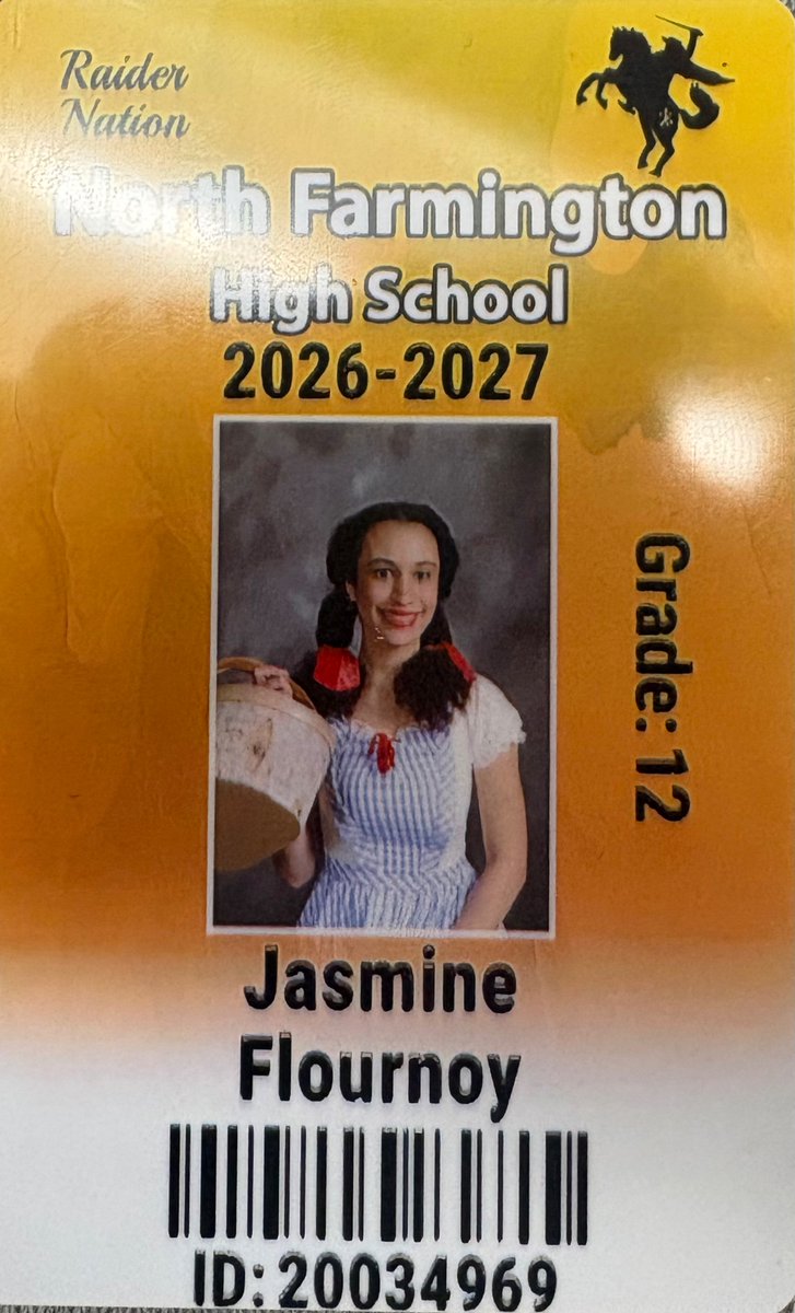 Jasmine17319520's tweet photo. “There’s no place like home.” #NFID27 #Dorothy https://t.co/HqoXPadLzL