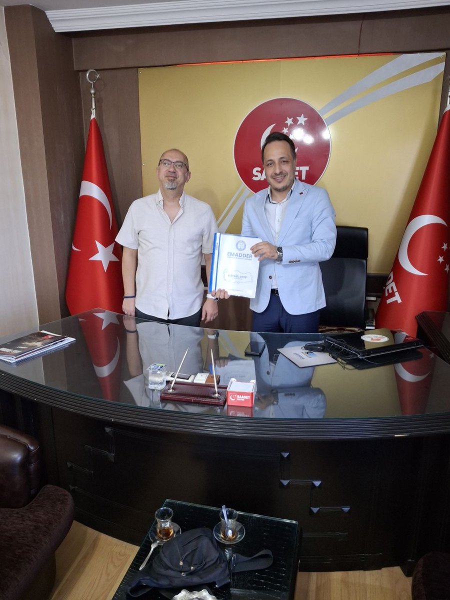 EmadDernegi's tweet photo. EMADDER - SAADET PARTİSİ GAZİANTEP İL BAŞKANLIĞI

@SaadetPartisi
@mahmutarikansp
@AhmtNctULK
@SaadetPartisi27

Emeklilikte Adalet Derneği Gaziantep İl Temsilcimiz, Saadet Partisi Gaziantep İl Başkanı Sayın Av. Ahmet Necati Ülker ile görüşerek dosyamızı kendilerine takdim etmiştir.

Kademeli emeklilik mücadelemize gösterdikleri ilgi ve duyarlılık için Sayın Av. Ahmet Necati Ülker’e teşekkür ediyoruz.

Emeklilikte Adalet Derneği

@avbulentkaya
@serafeddinkilic
@birolaydin
@AzmiMustafaKaya
@Mesutdogan060
@mehmetkaramansp
@necmettincalisk
@mehmetatmacasp
@DrMusaOzturk

@EmadDernegi
#KademeyeCevapVerin
#KademeliEmeklilik 
#8EylülEmekliYaSonrası