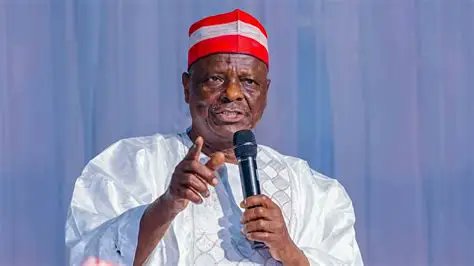 CableReporters_'s tweet photo. The Vice Presidential candidate of the National Democratic Congress, Rabiu Kwankwaso, has condemned the blockade of the convoy of the party’s presidential candidate, Peter Obi, during his journey to Benue State. https://t.co/7FIX9cMdcu