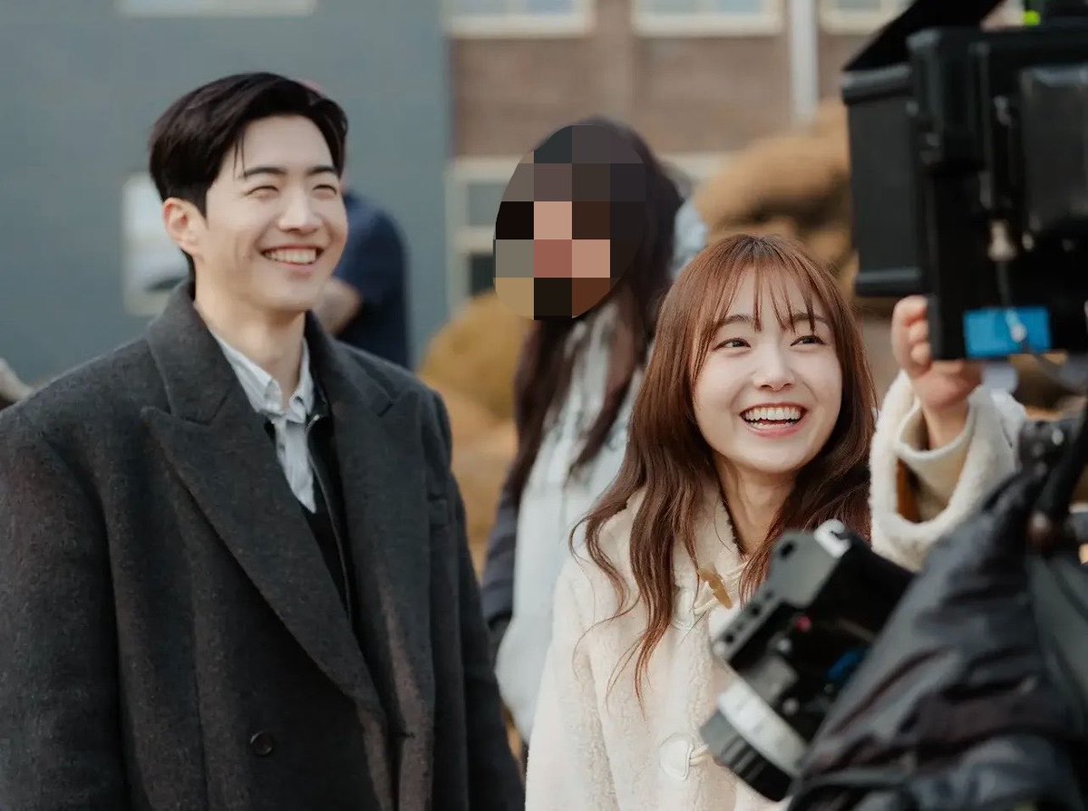 uradiantseason's tweet photo. so cutieful 😞😞 https://t.co/s9LXWRmVHU