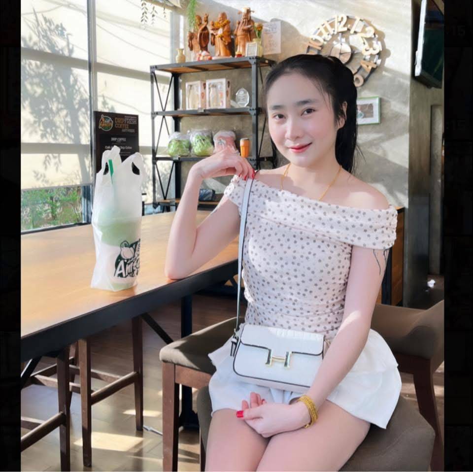 AzucenaShemn's tweet photo. 4.🩵ตอนแรกก็ไม่เชื่อ จนกระทั่งลองใช้เอง... ไอเทมลับที่บิวตี้บล็อกเกอร์เกาหลีโหวตให้เป็นอันดับ 1!“ ครีมกันแดดเนื้อซูเฟล่ บางเบา คุมมันนาน🫧🪻

600/1 น้องใหม่ 

🆔 @404xnudq

https://t.co/1uxHz7usto

#รับงานศรีราชา 
รับงานศรีราชา🥘🌊🌊🗜️😁 https://t.co/CMCHVLA1MA