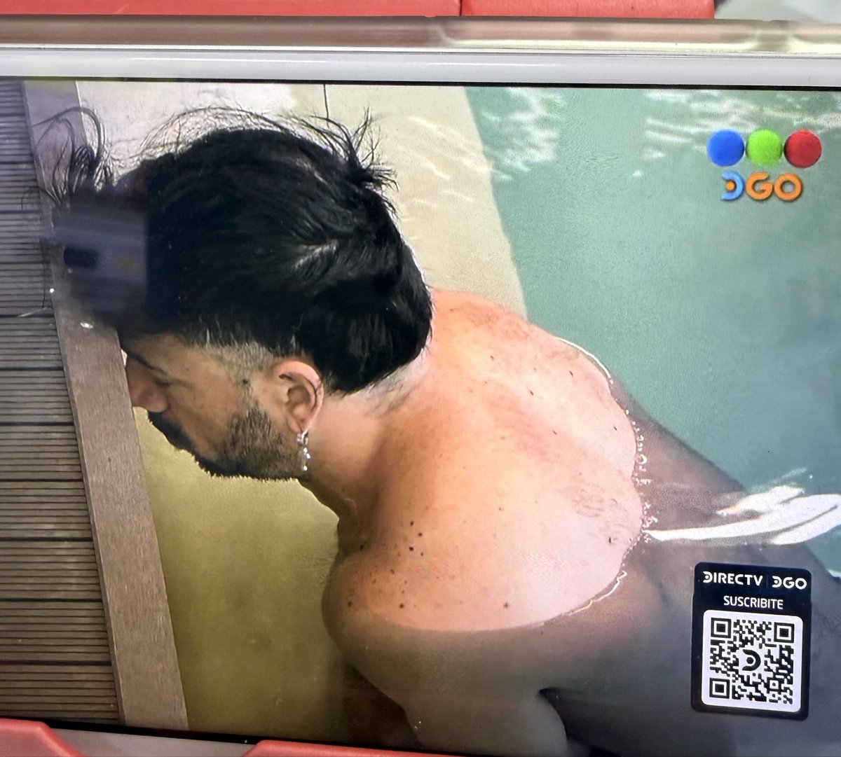 PatriciaVenial4's tweet photo. Gracias a Dios hoy nos sacamos de encima a este plomo!! Es lo más vomitivo 🤮 insoportable 
#granhermano https://t.co/21pHwF5GxP