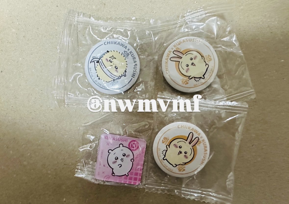 nwmvmf's tweet photo. ちいかわ ビッくらポン 交換

【譲】ラッコ うさぎ 缶バッジ
ちいかわマグネット （うさぎもあります）
【求】モモンガ くりまんじゅう あのこ マグネット

郵送取引希望 https://t.co/9jhtvsox06