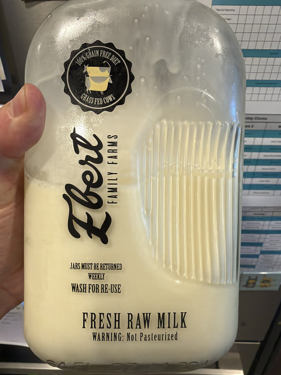 filnup's tweet photo. @TheRobertBshow In my fridge https://t.co/zseBpf7oAy
