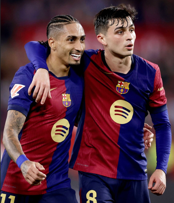 setentaeoito_'s tweet photo. Portanto, Raphinha e Pedri, fundamentais no FC Barcelona que conquistou o título em Espanha, estão fora dos 30 melhores jogadores do mundo, mas Sadio Mané, do Al-Nassr, e Julián Quiñones, um perfeito "desconhecido" até ao Mundial, integram a lista? 

Já para nem falar em Doué. https://t.co/8F2OwVJ629